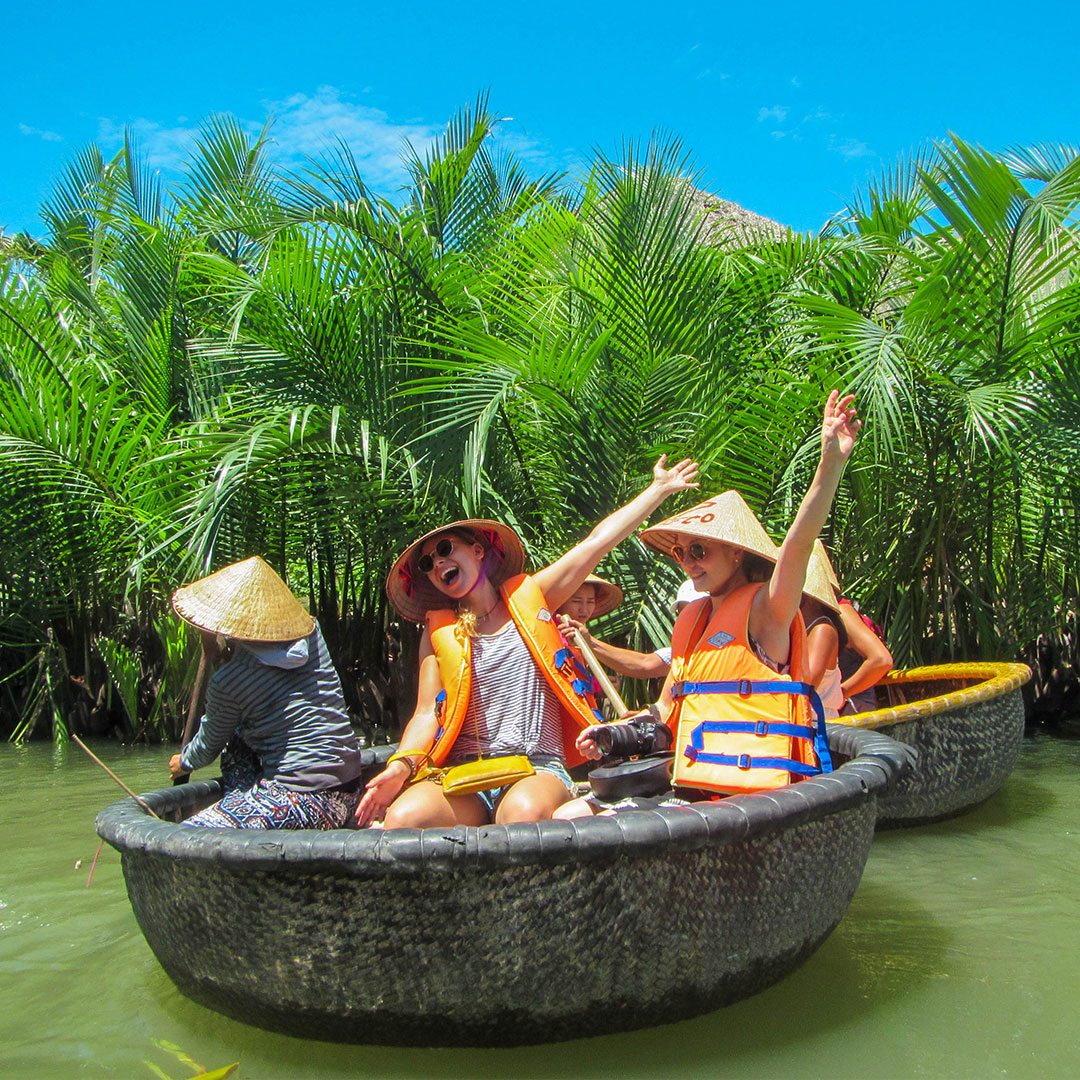 backpacker tours vietnam